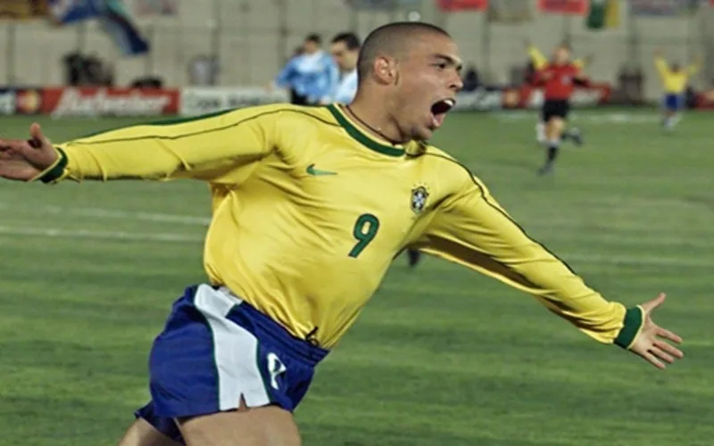 nhung ban thang dep cua ronaldo beo khien nguoi ham mo nho mai