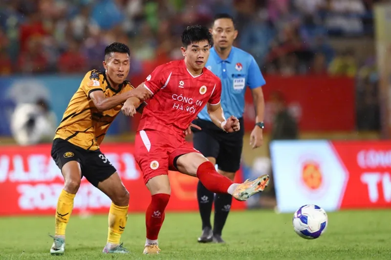 Bảng xếp hạng V-League chứng kiến sự thống trị tuyệt đối của đội bóng ngành công an.