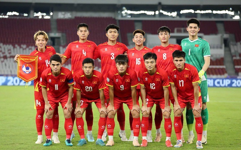Đội hình U23 Việt Nam – Những hạt giống đỏ đại diện cho khát vọng vươn tầm.